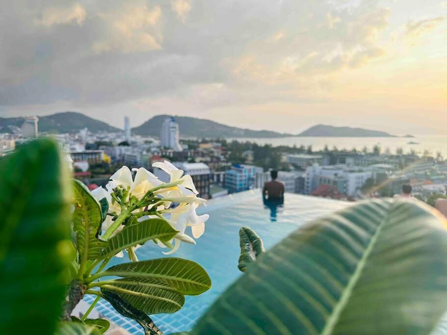 Alpaca Sky View Patong Apartment Exterior photo
